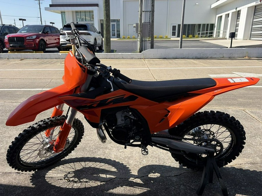 2025 KTM SX 300