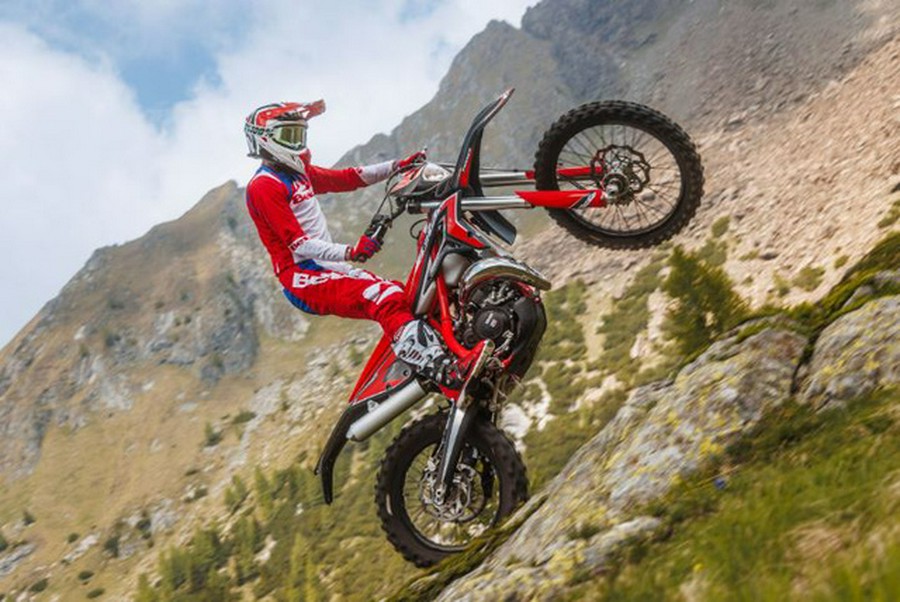 2026 Beta Motorcycles 300 XTRAINER