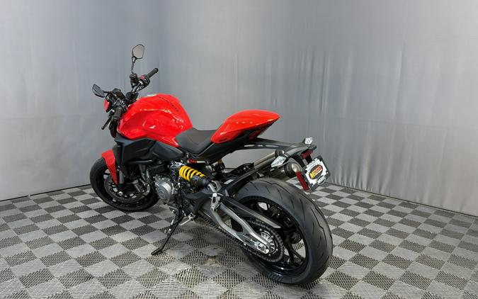 2026 DUCATI MONSTER +