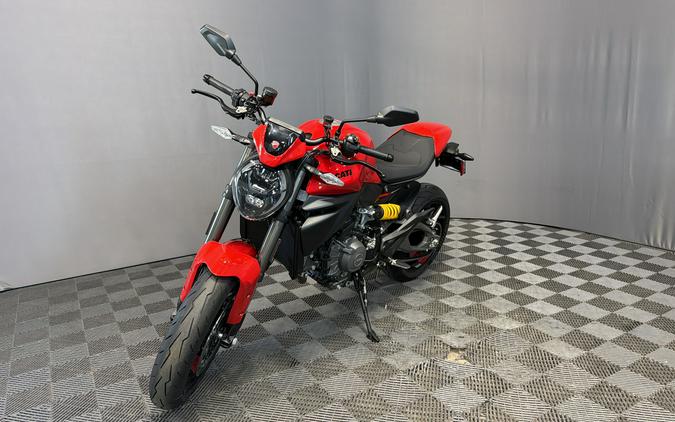 2026 DUCATI MONSTER +