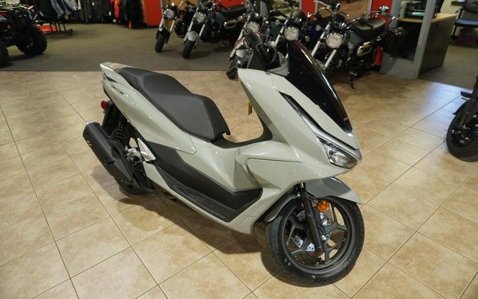 2026 PCX160AT - Honda