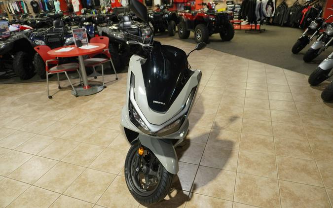 2026 PCX160AT - Honda