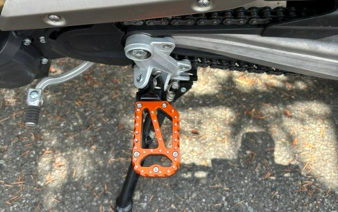 2021 KTM 690 SMC R