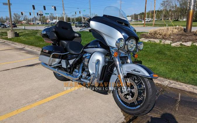 2019 Harley-Davidson® FLHTKL - Ultra Limited Low