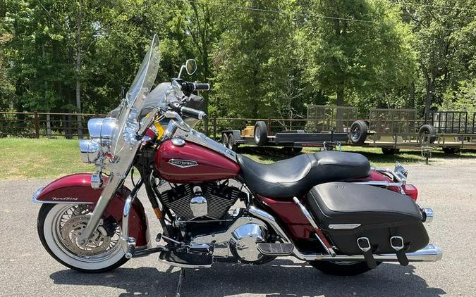 2004 Harley-Davidson® FLHRCI - Road King® Classic