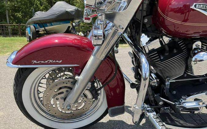 2004 Harley-Davidson® FLHRCI - Road King® Classic