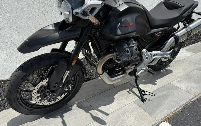 2025 Moto Guzzi V85 Strada TT