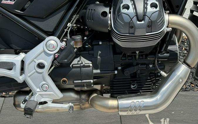 2025 Moto Guzzi V85 Strada TT