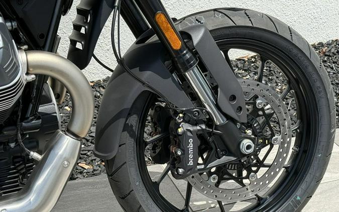 2025 Moto Guzzi V85 Strada TT