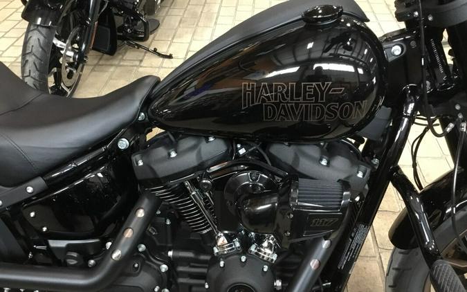 2022 Harley-Davidson® Low Rider® ST Vivid Black