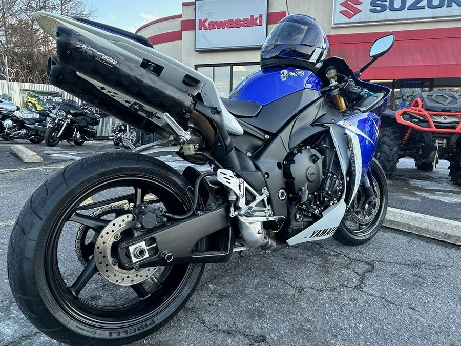 2011 Yamaha YZF R1