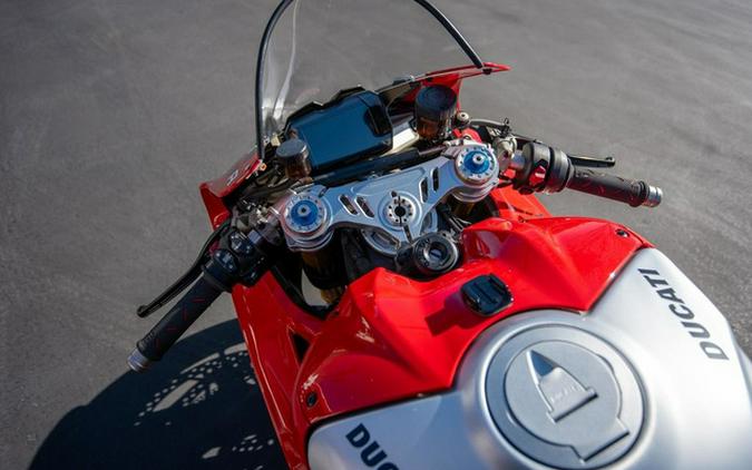 2023 Ducati Panigale V4 R