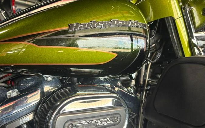 2017 Harley-Davidson Electra Glide® CVO™ Limited