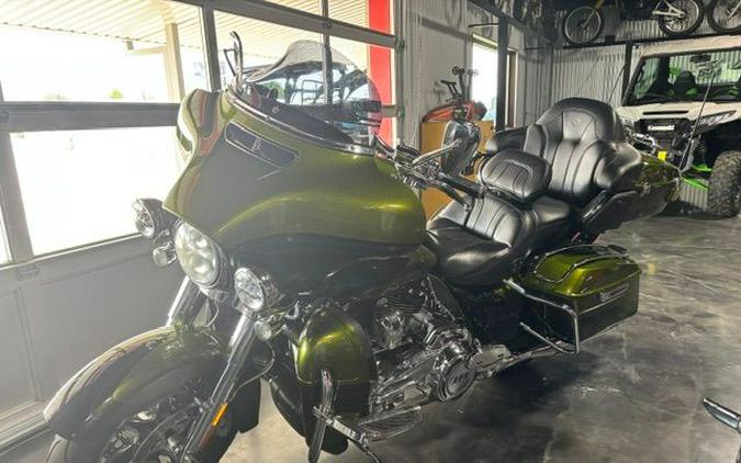 2017 Harley-Davidson Electra Glide® CVO™ Limited