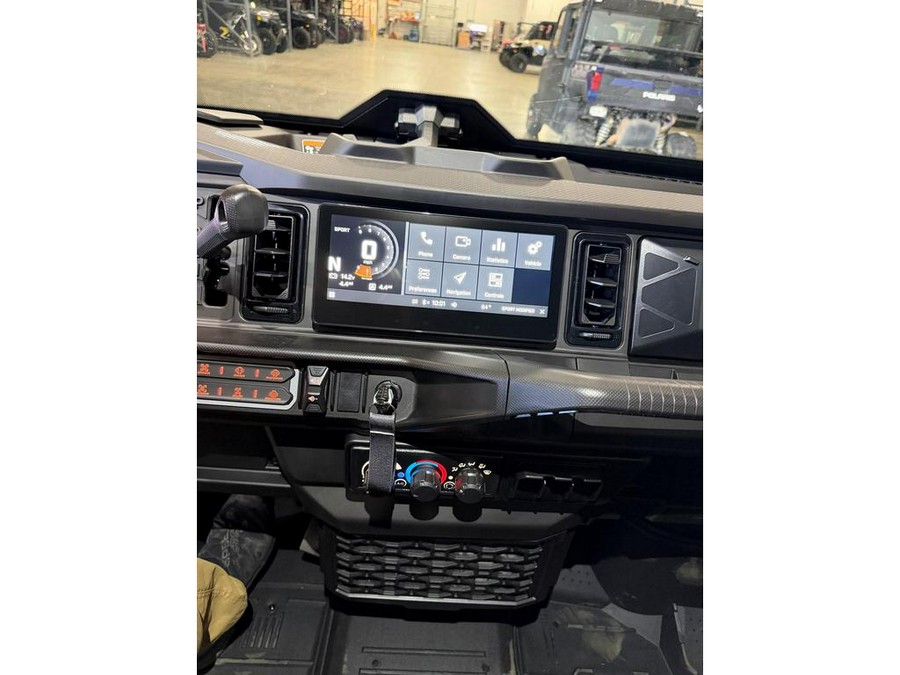 2026 Can-Am Defender MAX Lone Star CAB HD11