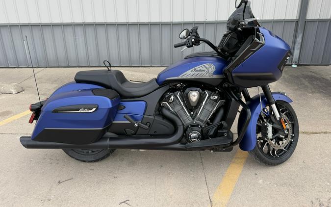 2024 Indian Motorcycle Challenger® Dark Horse® with PowerBand Audio Package