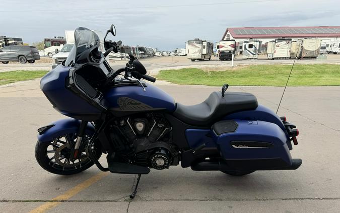 2024 Indian Motorcycle Challenger® Dark Horse® with PowerBand Audio Package