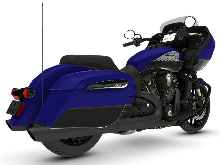 2024 Indian Motorcycle Challenger® Dark Horse® with PowerBand Audio Package