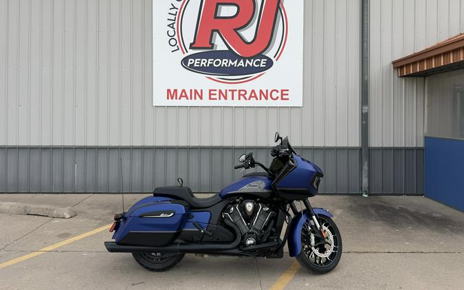 2024 Indian Motorcycle Challenger® Dark Horse® with PowerBand Audio Package