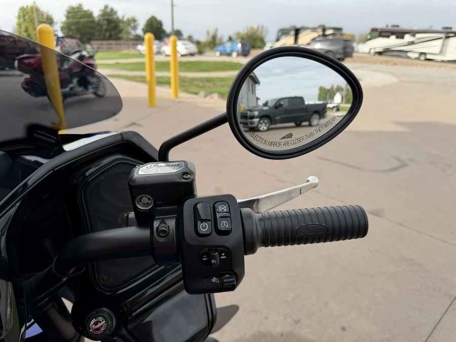 2024 Indian Motorcycle Challenger® Dark Horse® with PowerBand Audio Package