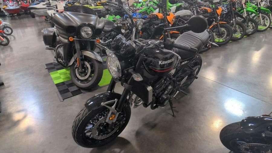 2024 Kawasaki Z900RS ABS