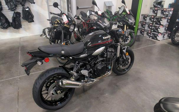 2024 Kawasaki Z900RS ABS