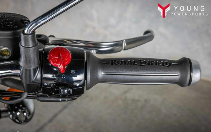 2024 Royal Enfield INT650 Black Pearl