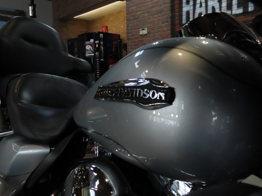 2015 Harley-Davidson® FLHTCU Electra Glide® Ultra Classic™