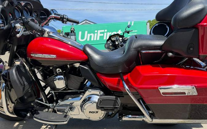 2011 Harley-Davidson Ultra Limited FLHTK