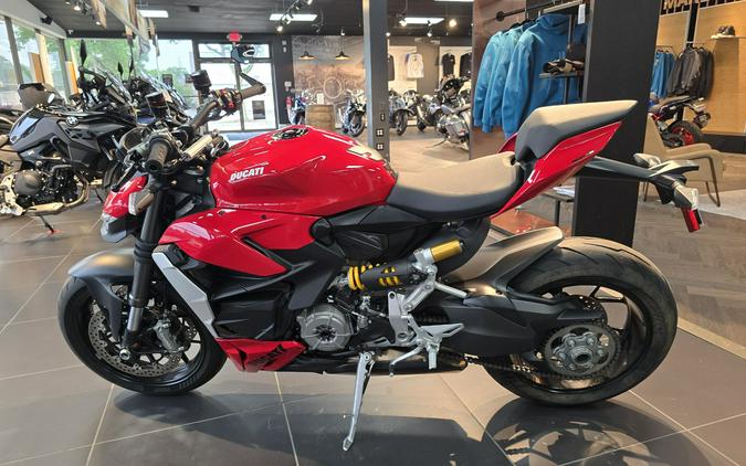 2022 Ducati Streetfighter V2