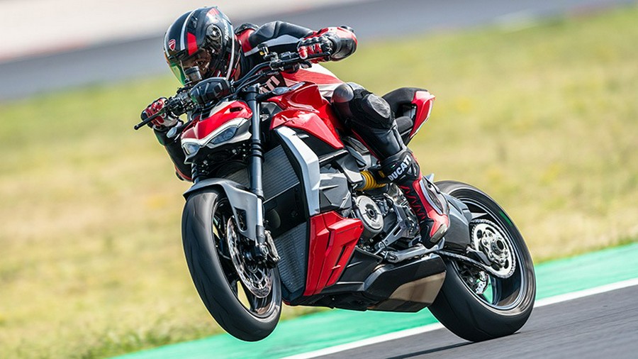 2022 Ducati Streetfighter V2