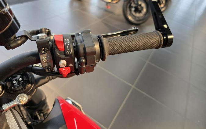 2022 Ducati Streetfighter V2