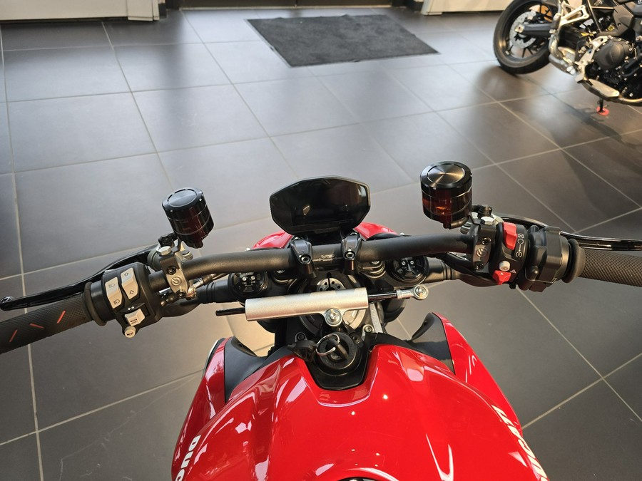 2022 Ducati Streetfighter V2