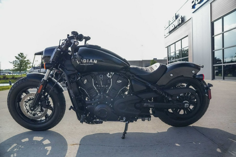 2025 Indian Motorcycle® Scout® Bobber Limited Black Smoke