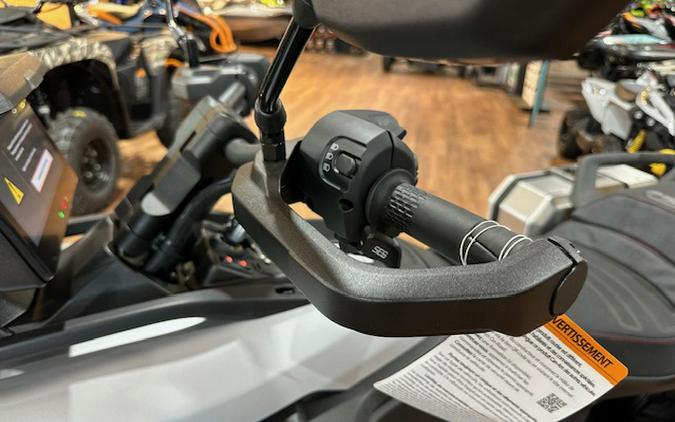 2025 Can-Am Canyon? XT