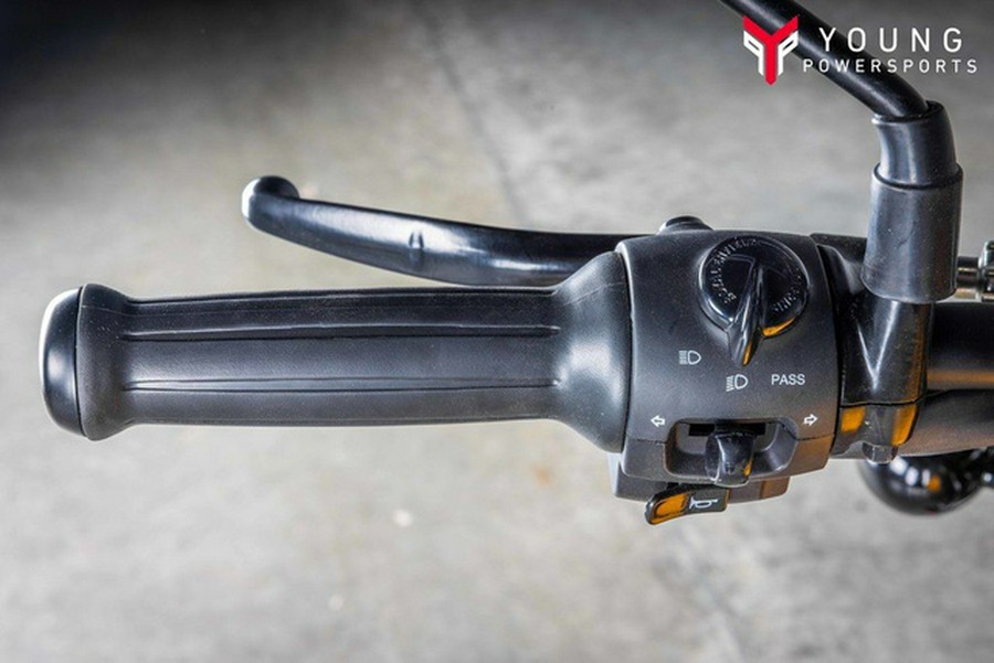 2024 Royal Enfield Meteor 350 Fireball Yellow