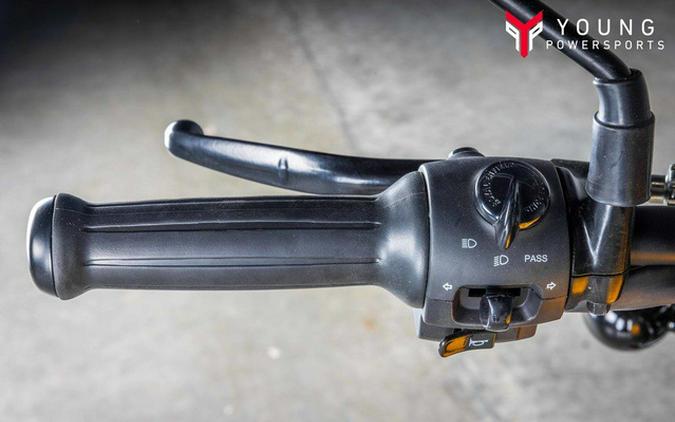 2024 Royal Enfield Meteor 350 Fireball Yellow