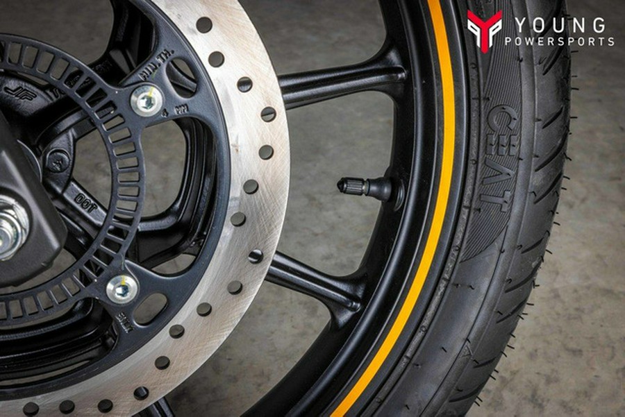 2024 Royal Enfield Meteor 350 Fireball Yellow