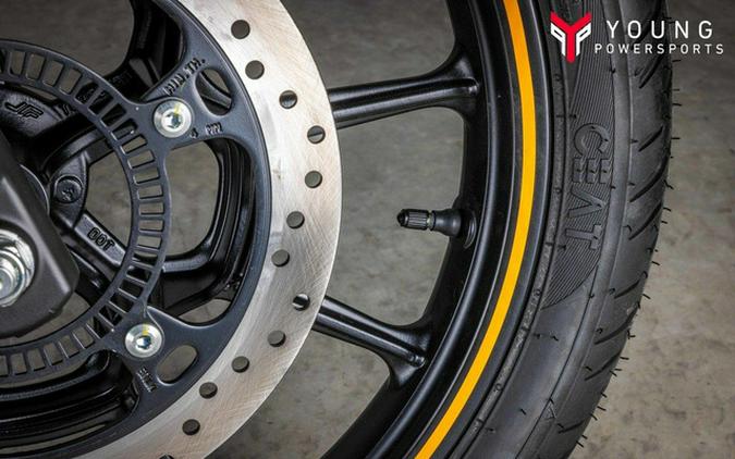 2024 Royal Enfield Meteor 350 Fireball Yellow