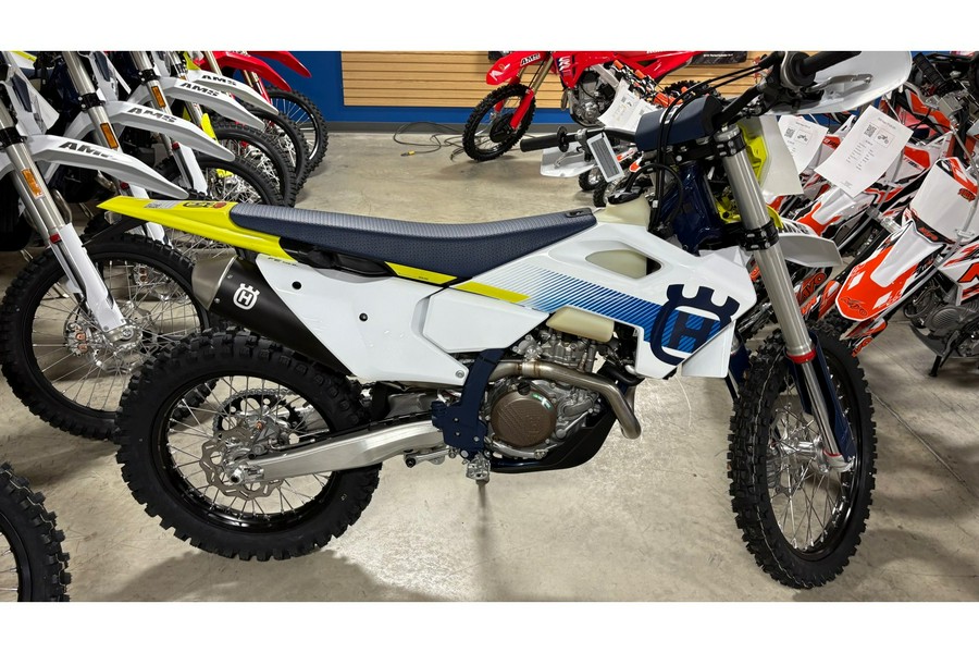 2024 FE501W - Husqvarna Motorcycles