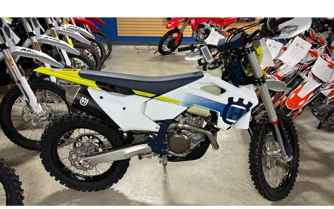 2024 FE501W - Husqvarna Motorcycles
