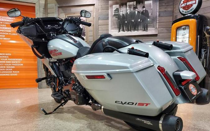 2025 Harley-Davidson® FLTRXSTSE - CVO™ Road Glide® ST