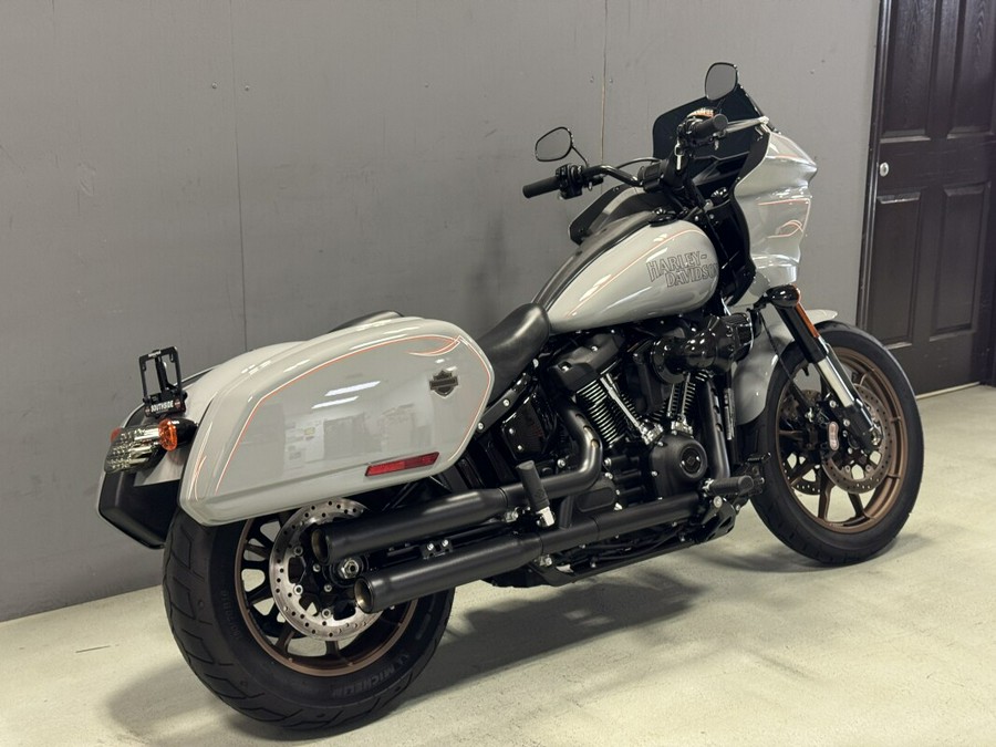 FXLRST 2024 Low Rider™ ST