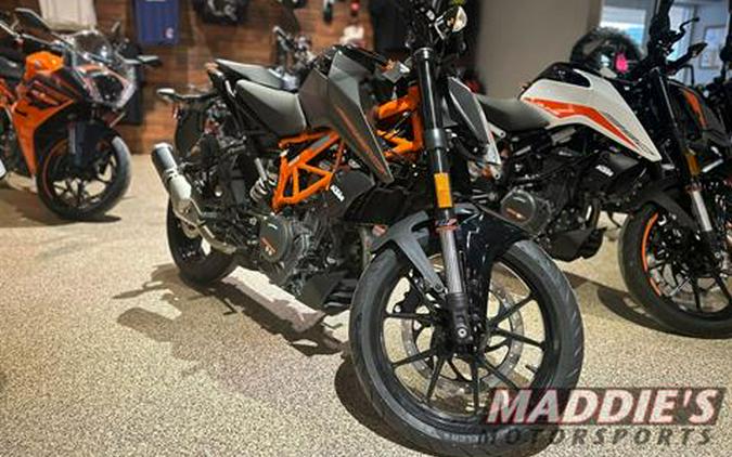 2023 KTM 390 Duke