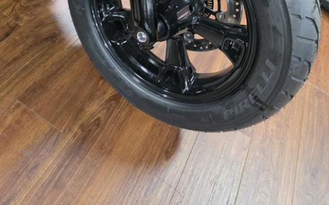2026 Indian Scout Sixty Bobber Black Metallic