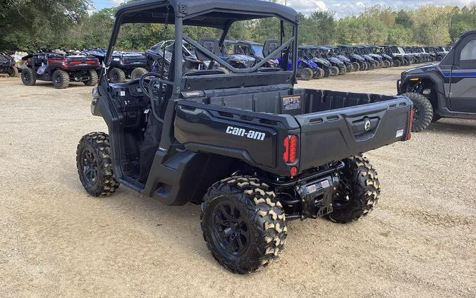 2025 Can-Am™ Defender XT HD9