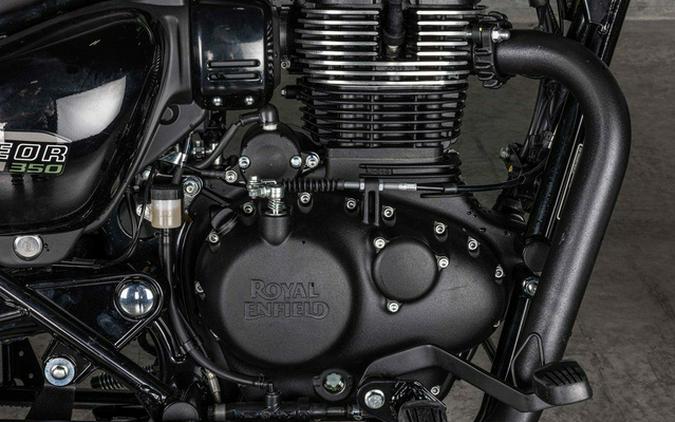 2024 Royal Enfield Meteor 350 Fireball Matte Green