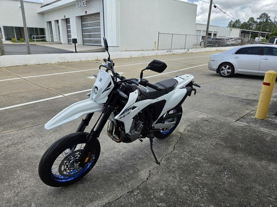 2025 Suzuki DR-Z 4SM