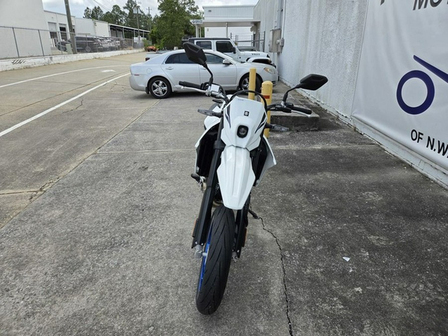 2025 Suzuki DR-Z 4SM