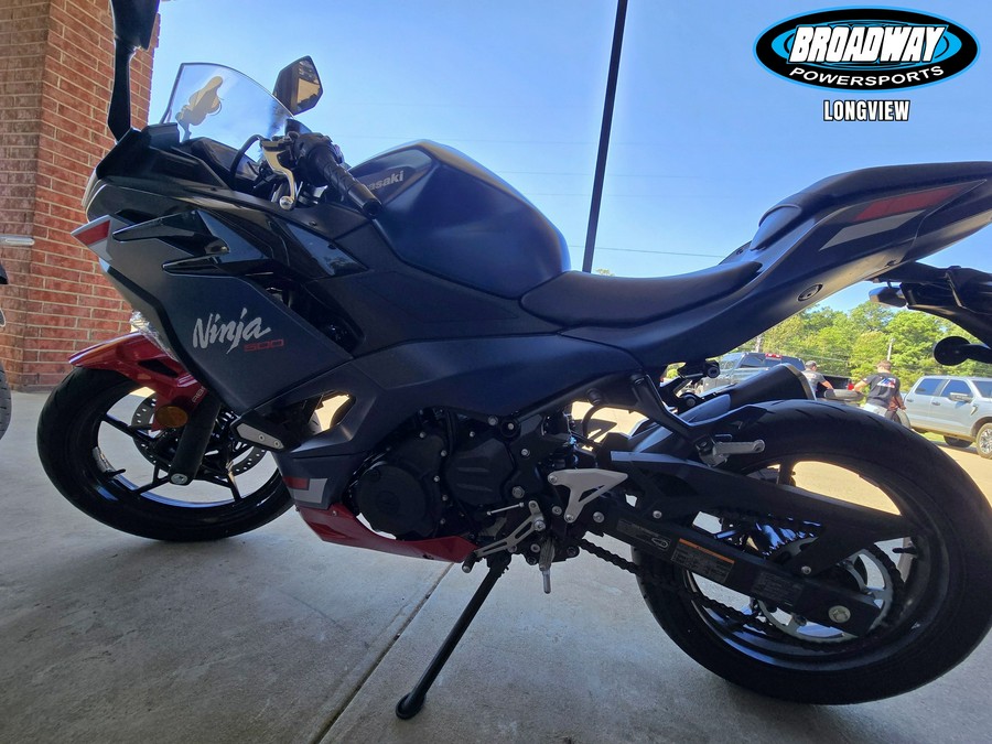 2026 Kawasaki NINJA® 500 ABS